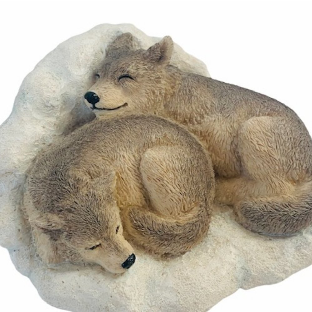 Hamilton Collection Wolf Figurine path peaceful